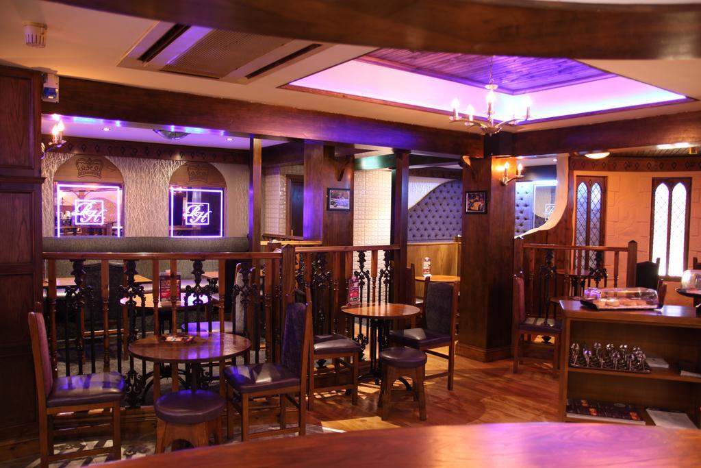 The Royal Hotel Cookstown Exterior photo
