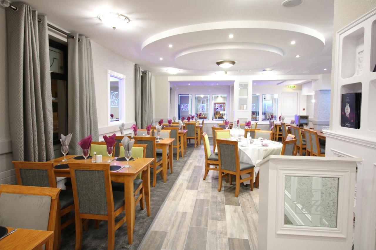 The Royal Hotel Cookstown Exterior photo